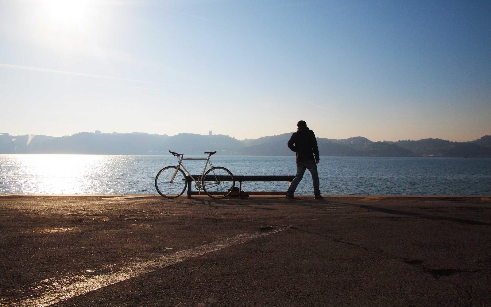 Iqoniqe Nest Sapphire